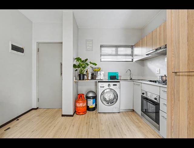 2 BEDROOM APARTMENT FOR SALE IN BROADACRES